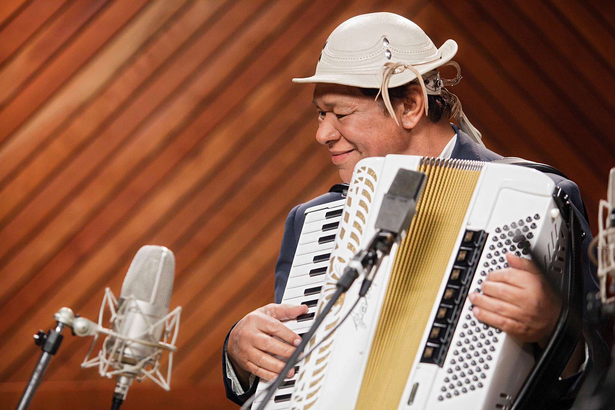 Homenageado 19º Prêmio da Música Brasileira  Ano Dominguinhos